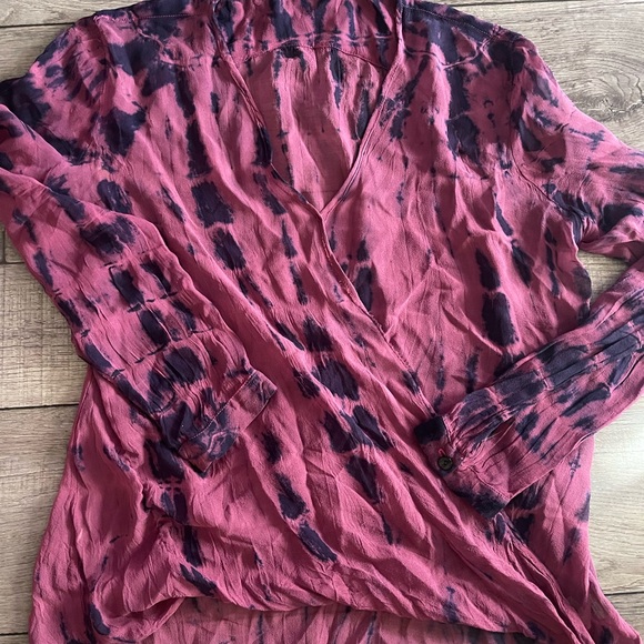 Tie-Dye Purple and Pink Silk L/S Blouse. Drape Front Bohemian Feel - Picture 2 of 8